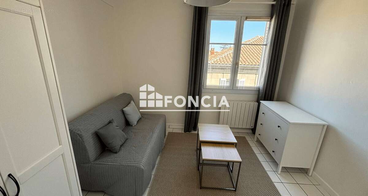 AVIGNON INTRA-MUROS – T1 bis meublé quartier Guillaume Puy, idéal investisseur - photo 2