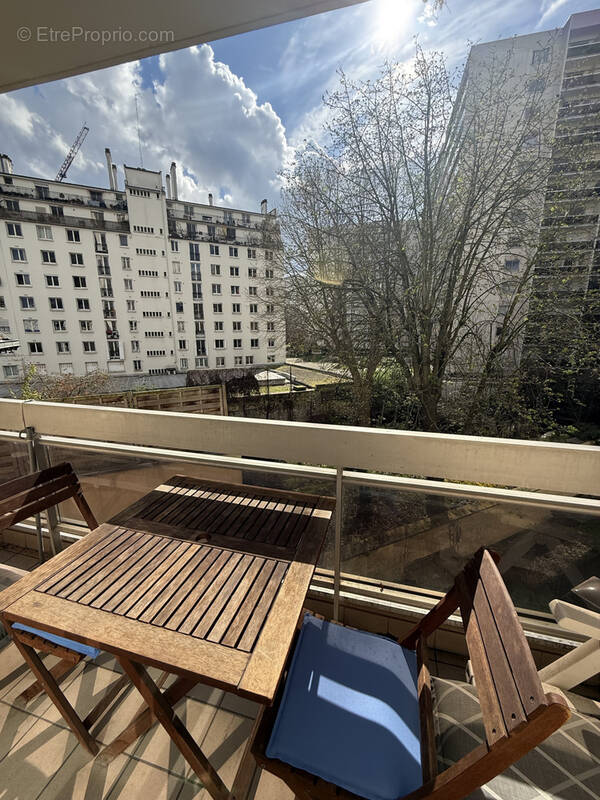 Appartement à PARIS-12E