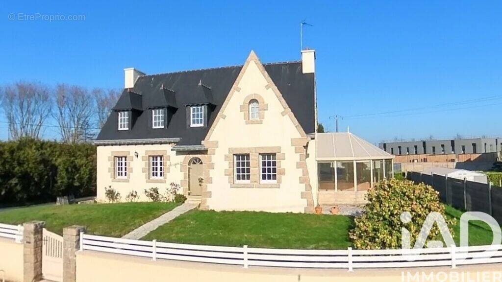 Photo 1 - Maison à LAMBALLE