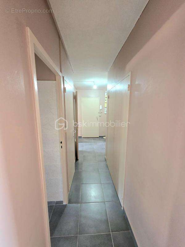 Exclusivite / pierrelatte / appartement 2 chambres / rdc / climatisation reversible - photo 7