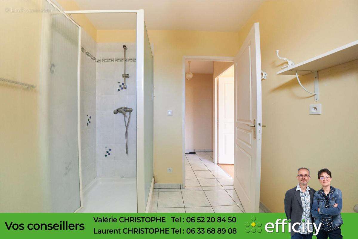 Appartement à LES PONTS-DE-CE