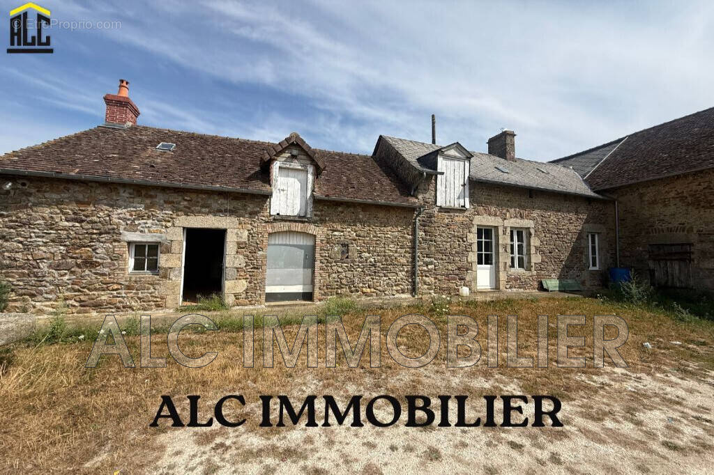 Maison à MOULINS-LE-CARBONNEL