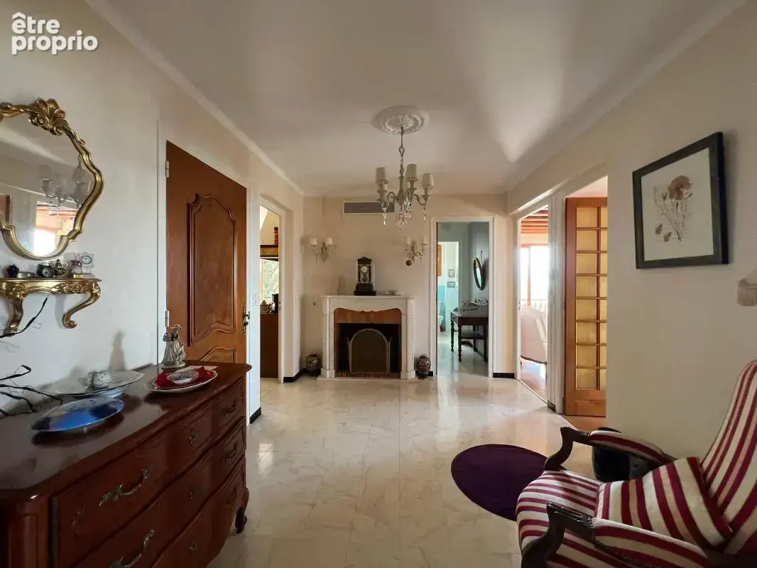 À VENDRE – SAINT-EUSÈBE (74150) - Maison familiale avec vue panoramique - photo 6
