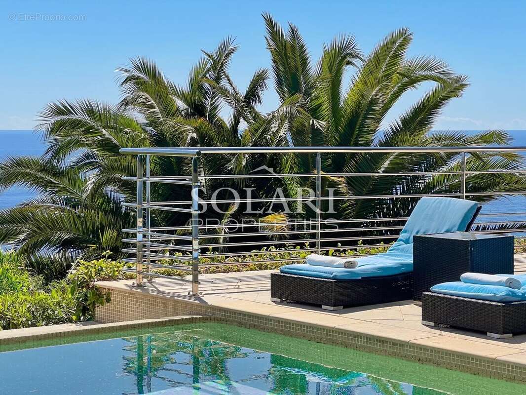 Maison à THEOULE-SUR-MER