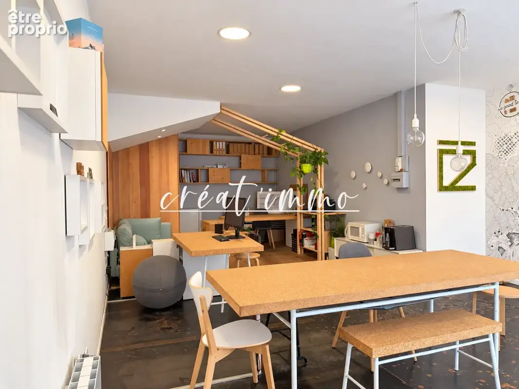 Local commercial 45m2  Centre-ville d'Aime - photo 4