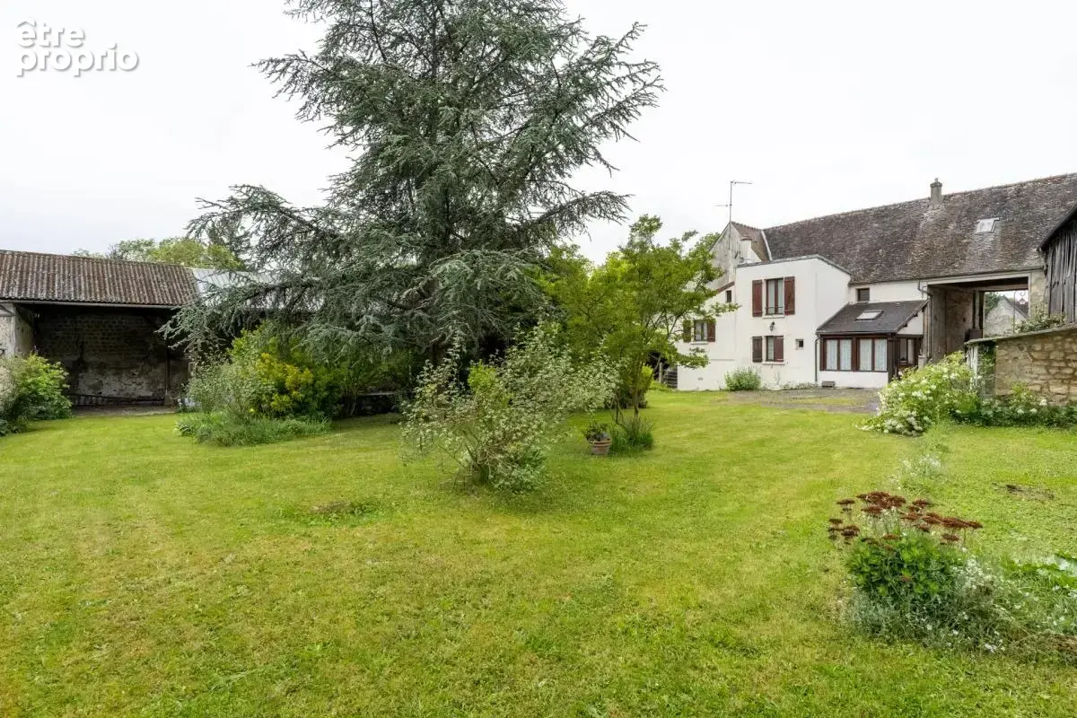Maison ancienne 5 pièces avec grand terrain loué - photo 3