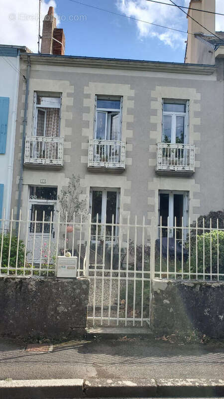 Maison à PAIMBOEUF