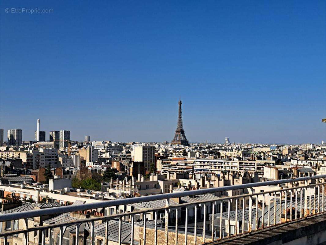 Appartement à PARIS-15E