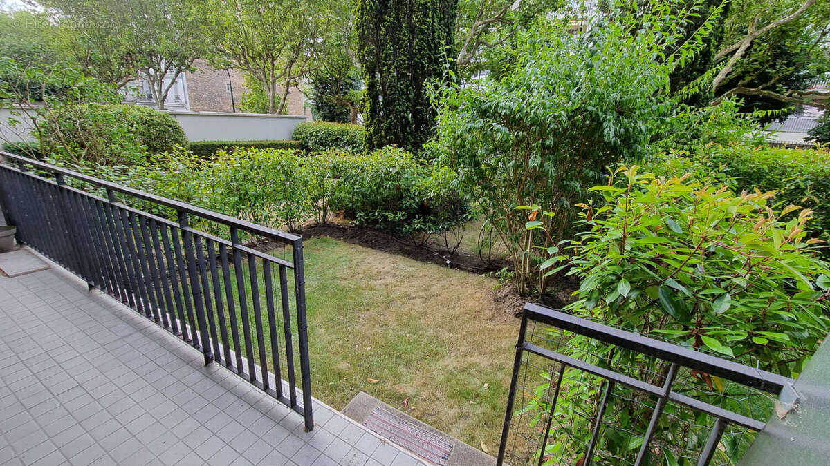 Appartement à LE RAINCY