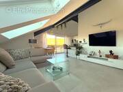 Appartement à POISY