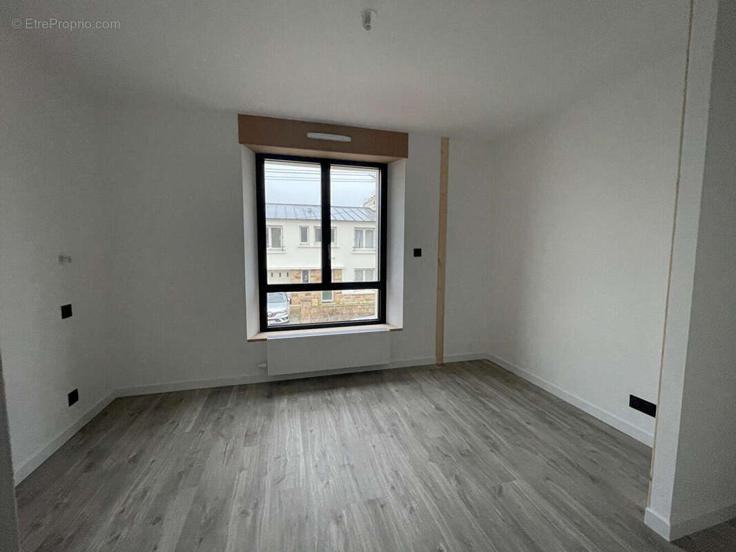 Maison à LE RELECQ-KERHUON