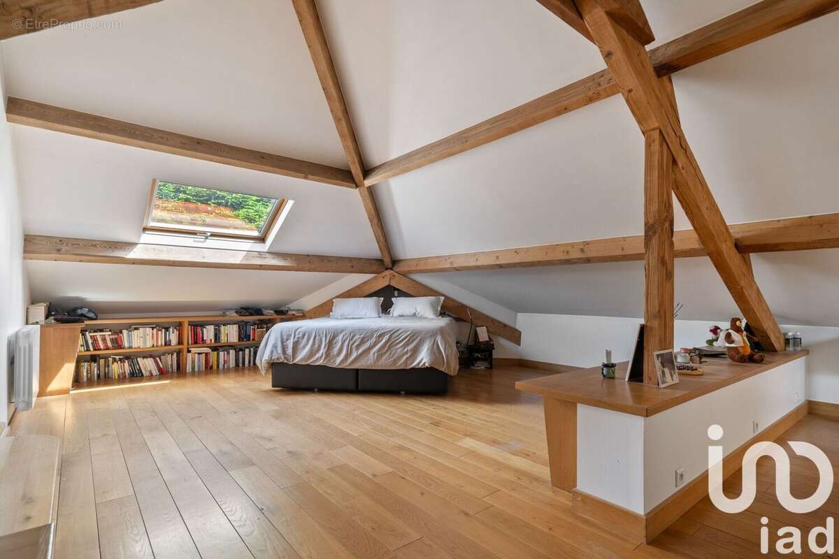 Photo 2 - Maison à DARDILLY