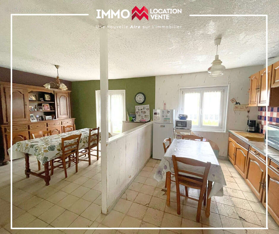 Maison à NORRENT-FONTES