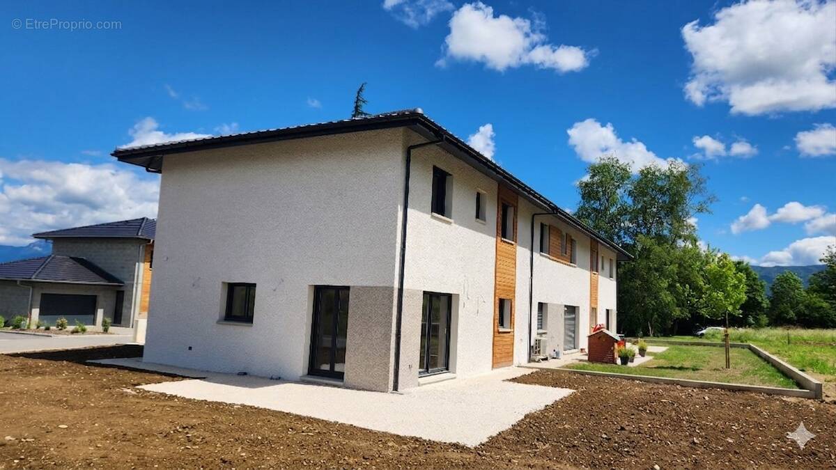 Maison à ETERCY