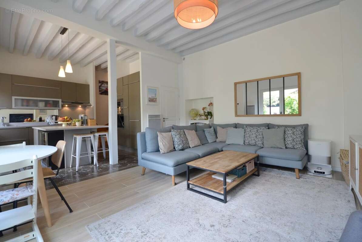 Maison à CROISSY-SUR-SEINE
