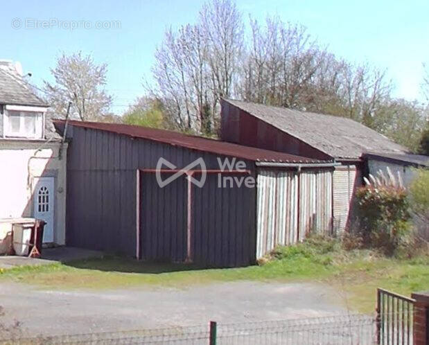 Parking à SAINS-DU-NORD