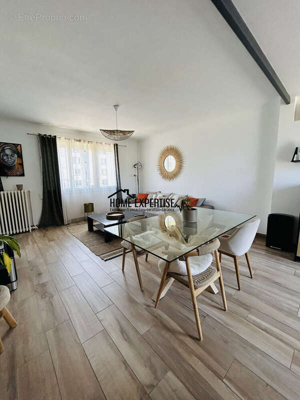 Séjour / Salle à manger - Maison à LE HAVRE
