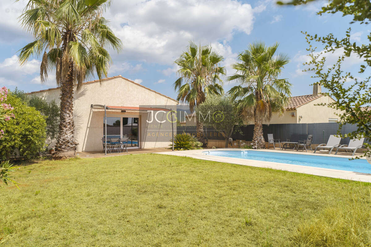 Villa de plain-pied 115m2 - 4 chambres, piscine et garage ! - photo 12