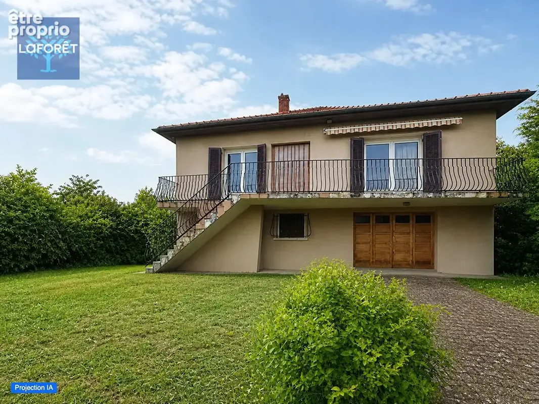 Maison à CHARLY