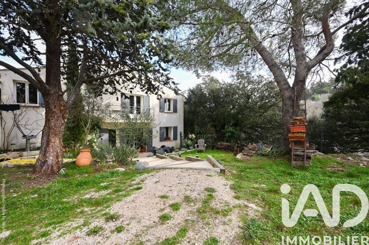 Photo 1 - Maison à PLAN-D'AUPS-SAINTE-BAUME