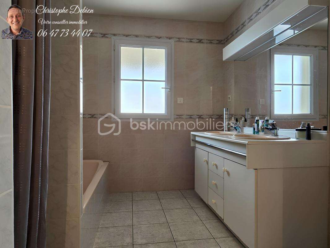 Maison à SAINT-MARTIN-DES-NOYERS