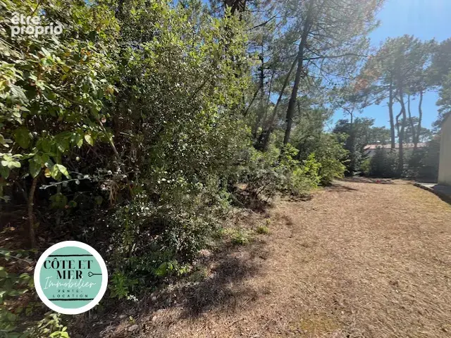 Terrain constructible dans un quartier prise - photo 3