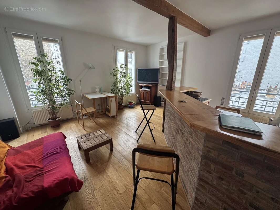 Appartement à PARIS-19E