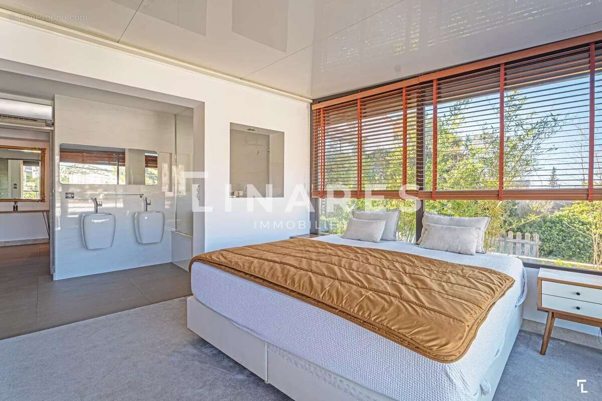 Maison à MARSEILLE-9E