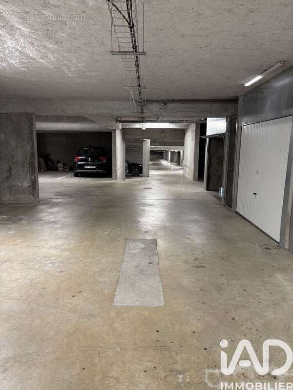 Photo 7 - Parking à NANTES