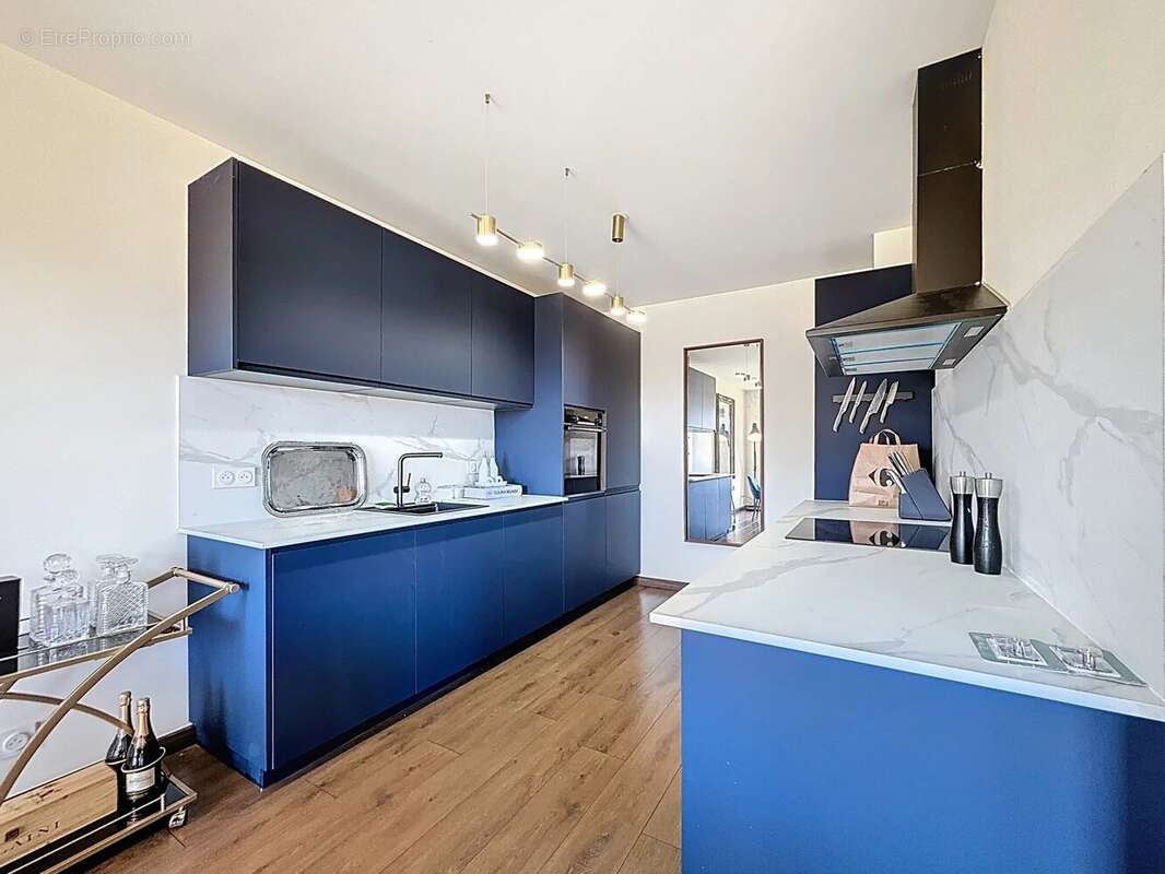 Appartement à LE CANNET