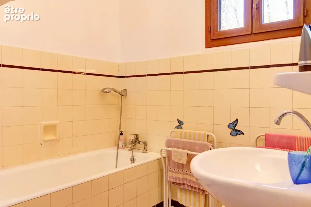 Roquebillière//Maison 4 Pièces//120 M² - photo 15