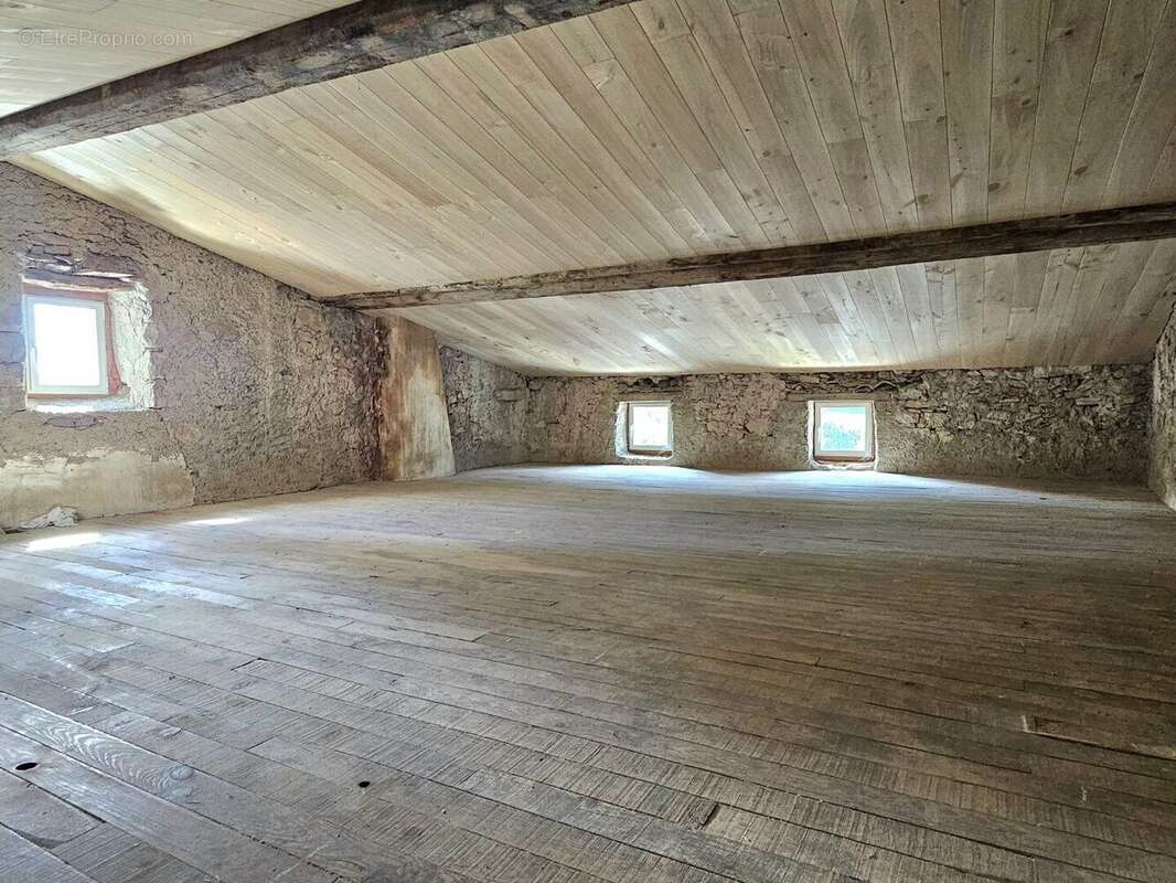 Propriété avec dépendances et parc paysagé - photo 17