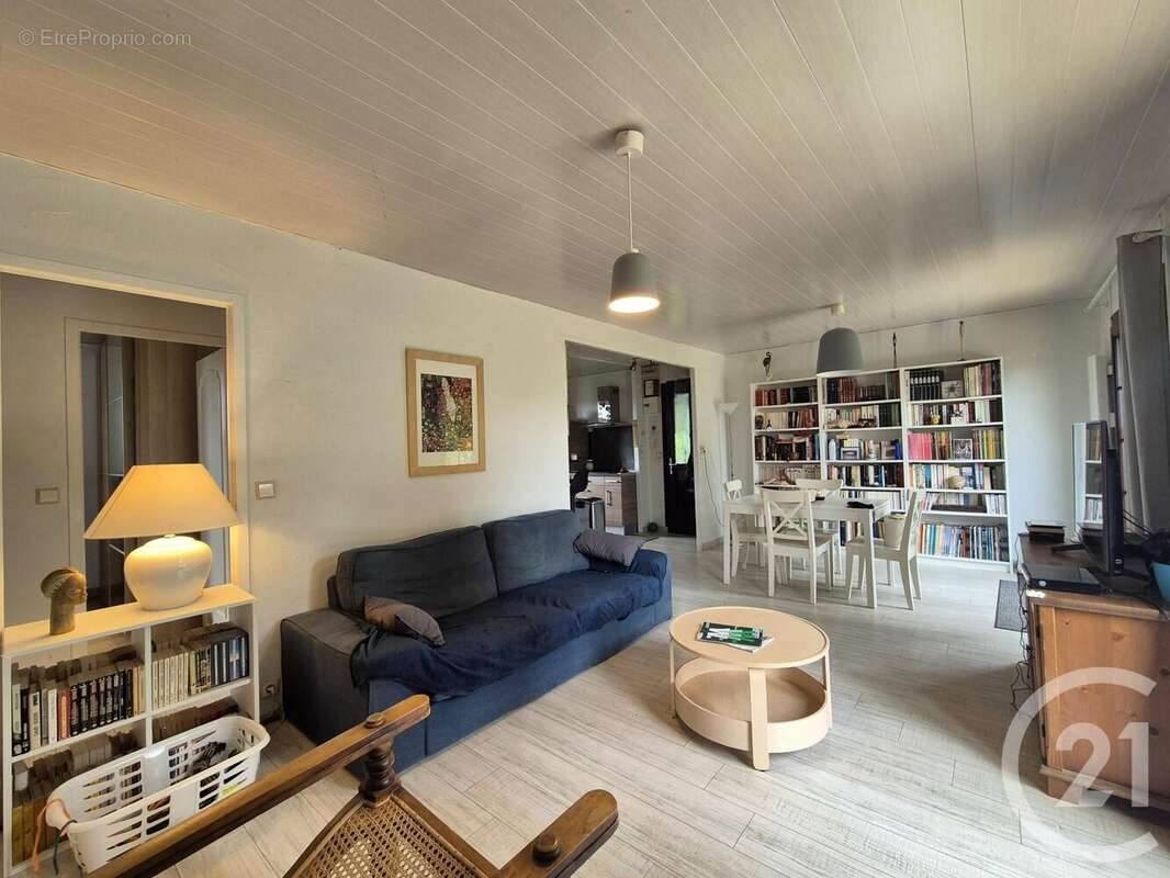 Maison à DELINCOURT