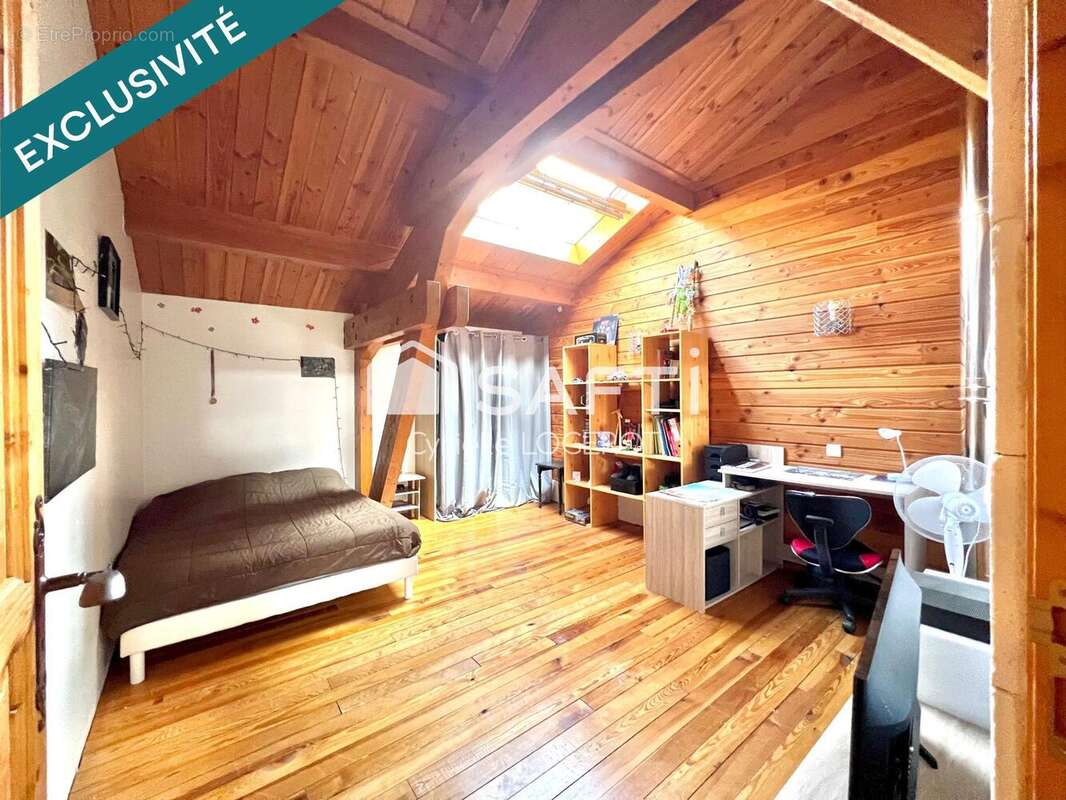 Photo 9 - Maison à GONDRECOURT-LE-CHATEAU