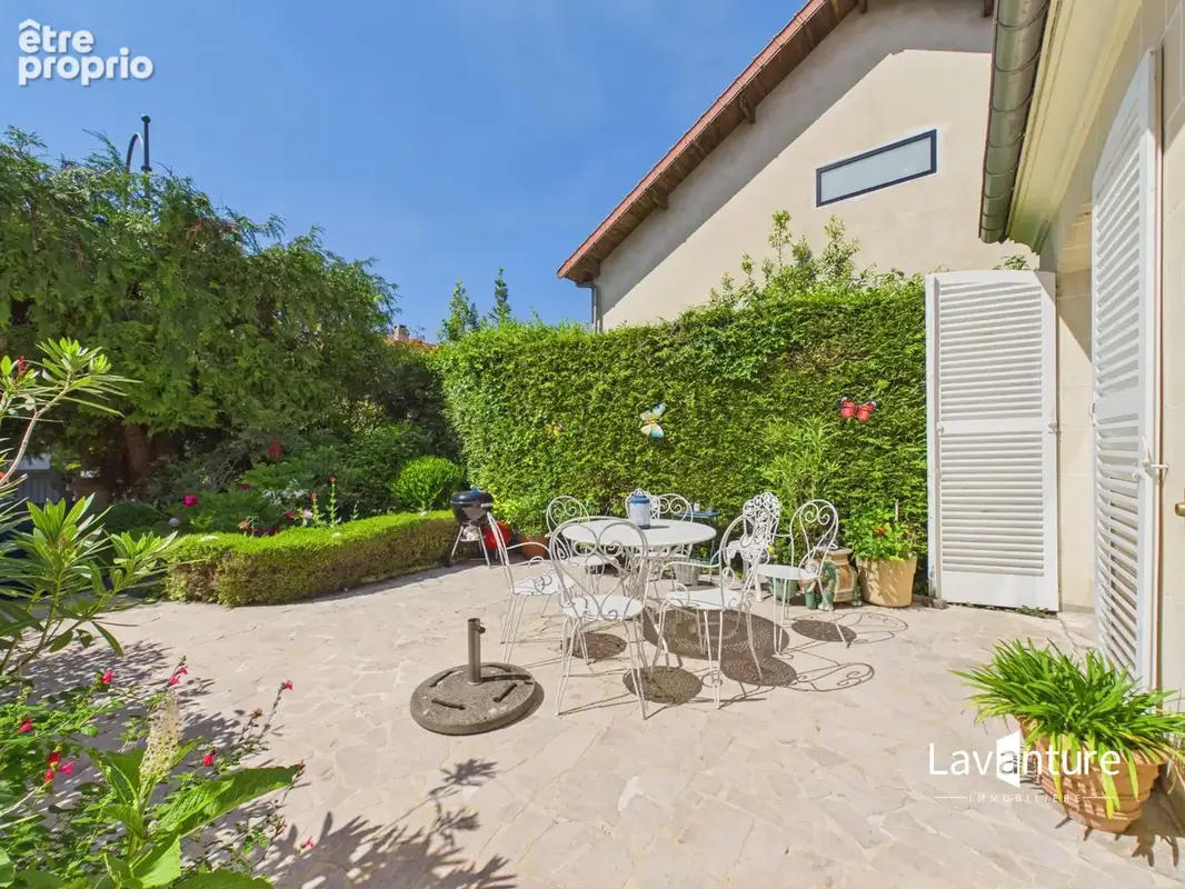 Maison 161 m² à Sceaux  - photo 4