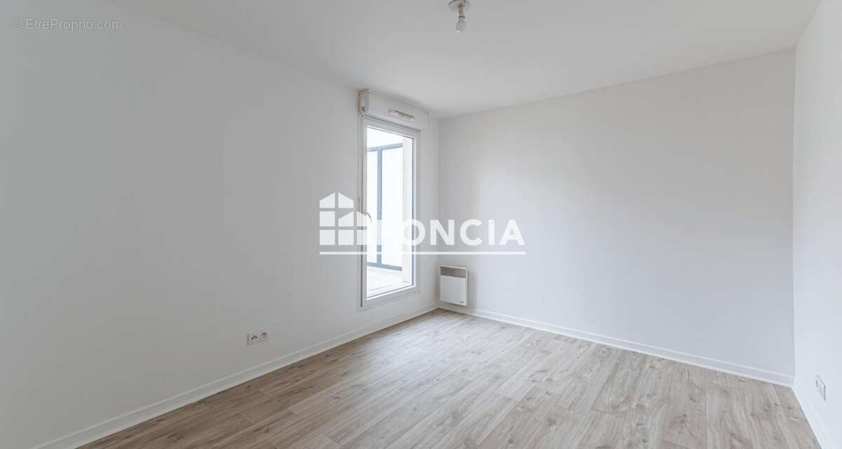 Appartement à VILLEMOMBLE