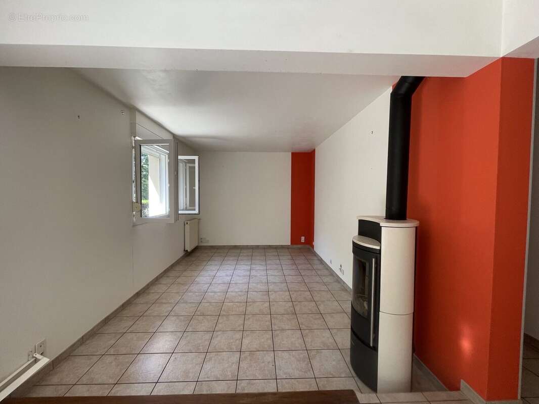 Maison 111 m² à Mayenne  - photo 6