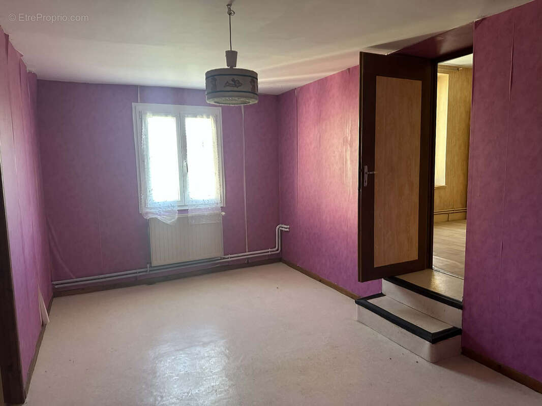 Maison à NEUVILLER-LES-BADONVILLER