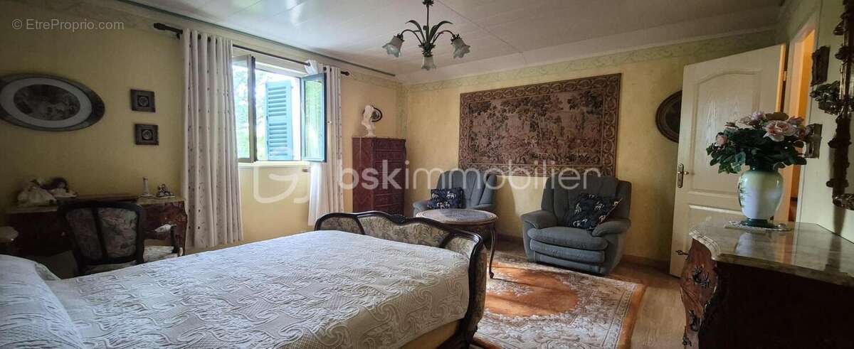 Maison spacieuse avec sous sol total et verranda – Vente unique - photo 8