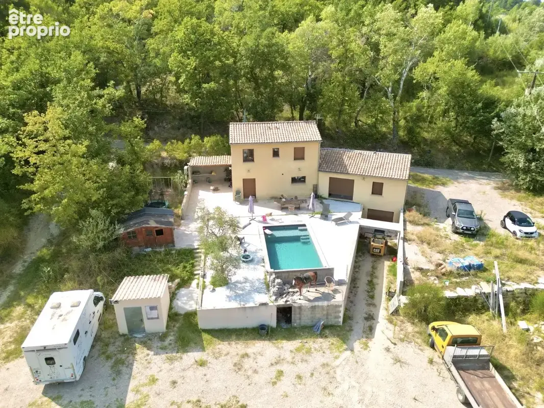 Maison 5 pièces 251 m² à vendre à Crestet (84110) - photo 5