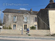 Maison à CLESSE