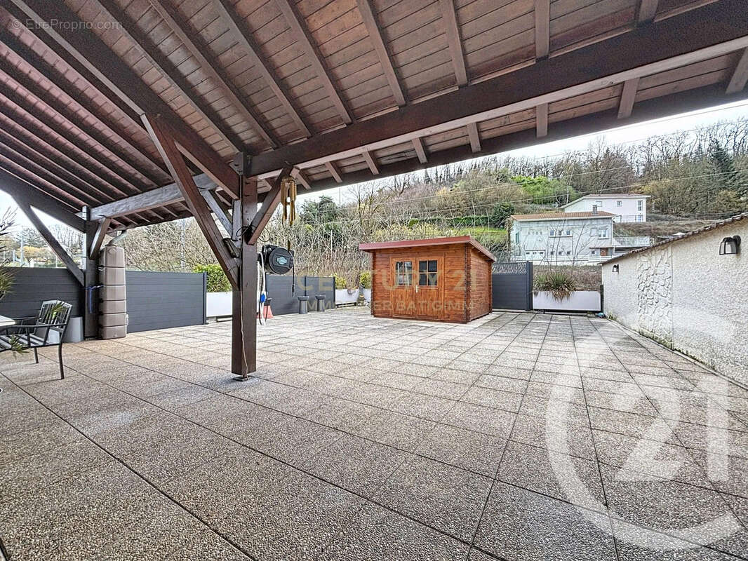 Appartement à BOURGOIN-JALLIEU