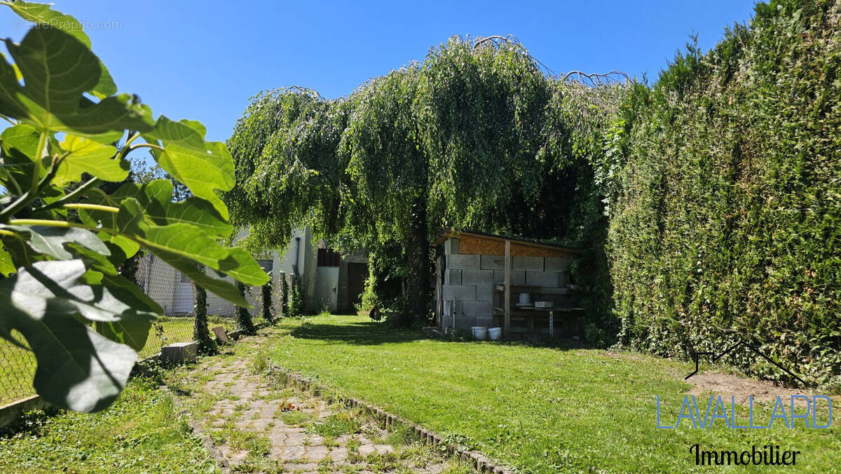 Maison à VIGNACOURT