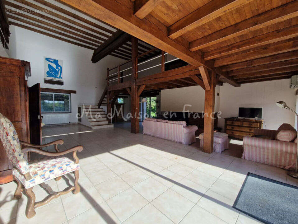 Maison à SAINT-POURCAIN-SUR-SIOULE