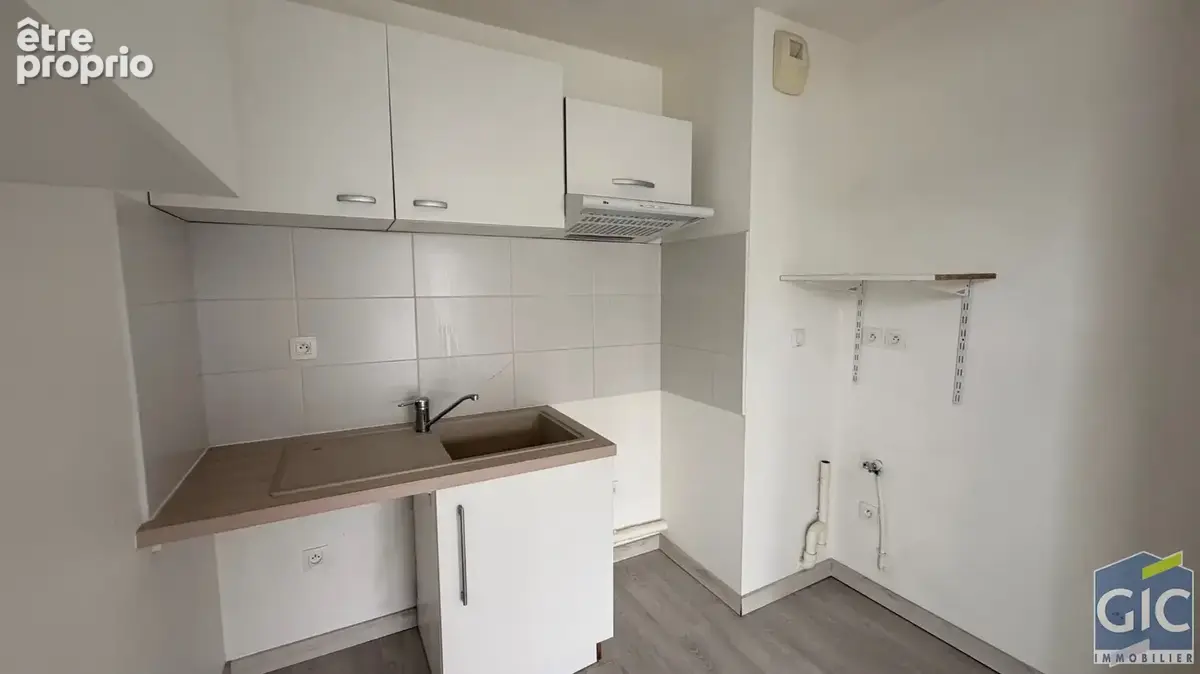 A vendre en exclusivite 2pp avec grand balcon herouville cafe des images - photo 8
