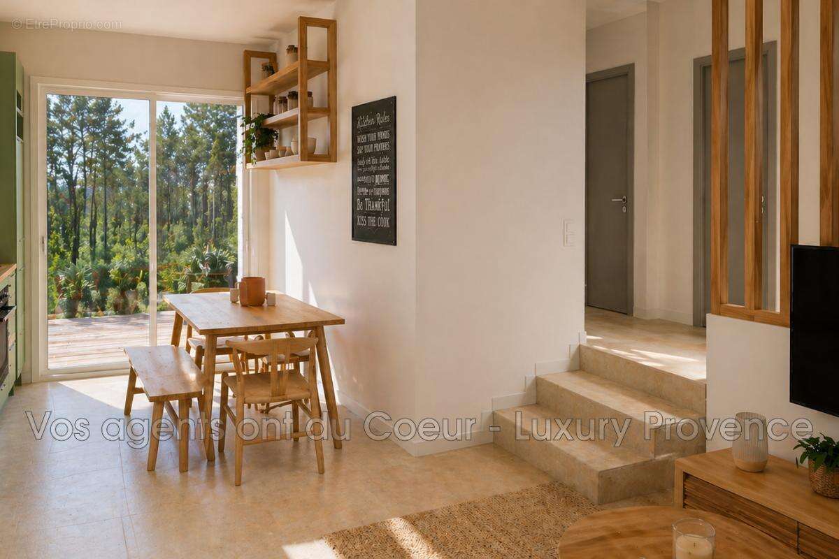 Appartement à GREASQUE