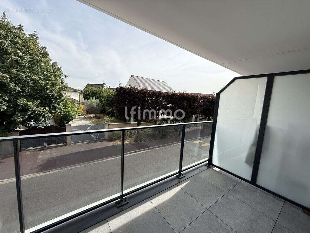 Appartement à TREMBLAY-EN-FRANCE