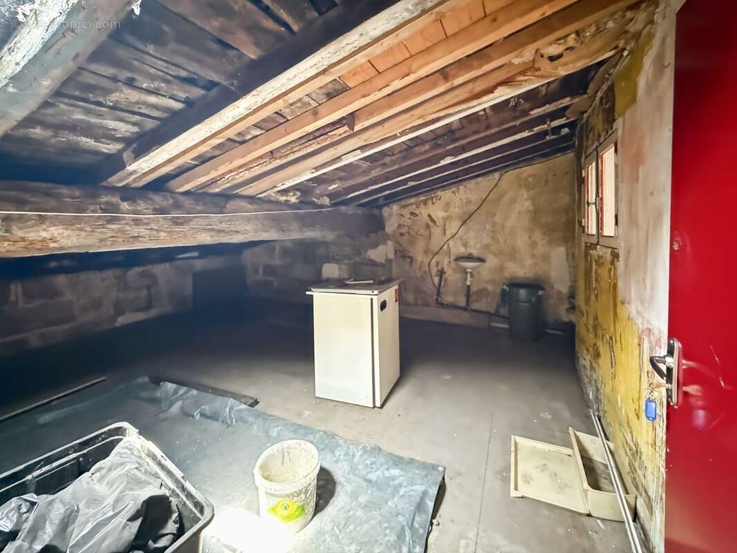 Idéal investisseur – Lumineux T2 bis de 46 m² – Bordeaux Capucins / Victoire - photo 11
