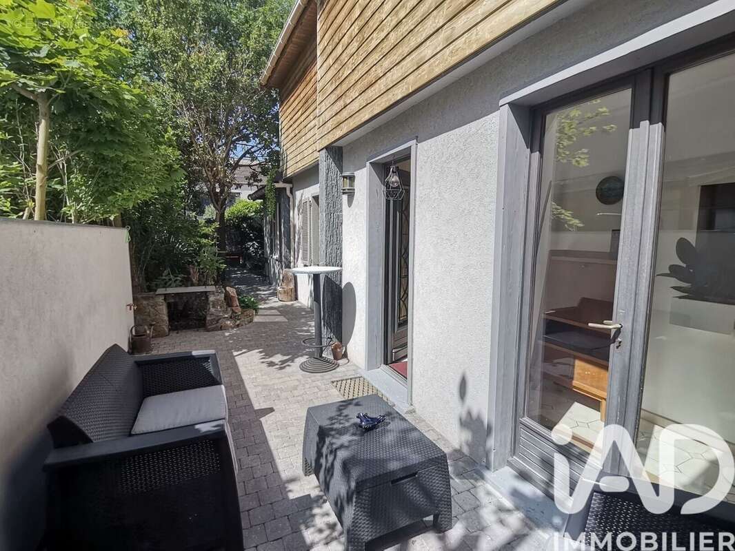 Photo 2 - Maison à VITRY-SUR-SEINE