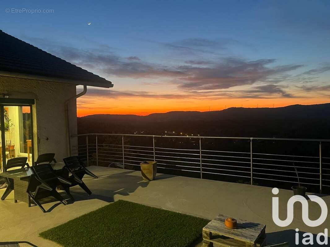 Photo 7 - Maison à LALLEYRIAT